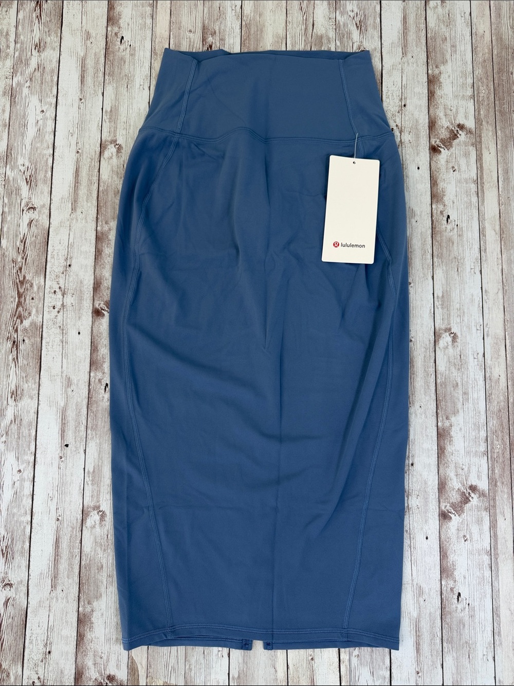 Lululemon Women's Nulu Slim Fit HR Skirt sz 4 Oasis Blue Pencil Stretchy Sporty